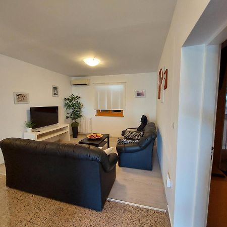 Apartment Luisa Poreč Buitenkant foto